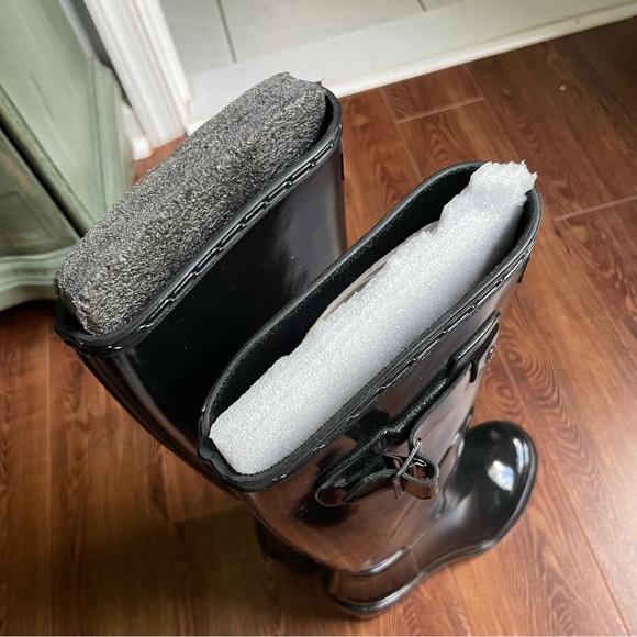 Women’s size 6 Hunter boots, wedge knee high - Picture 6 of 8